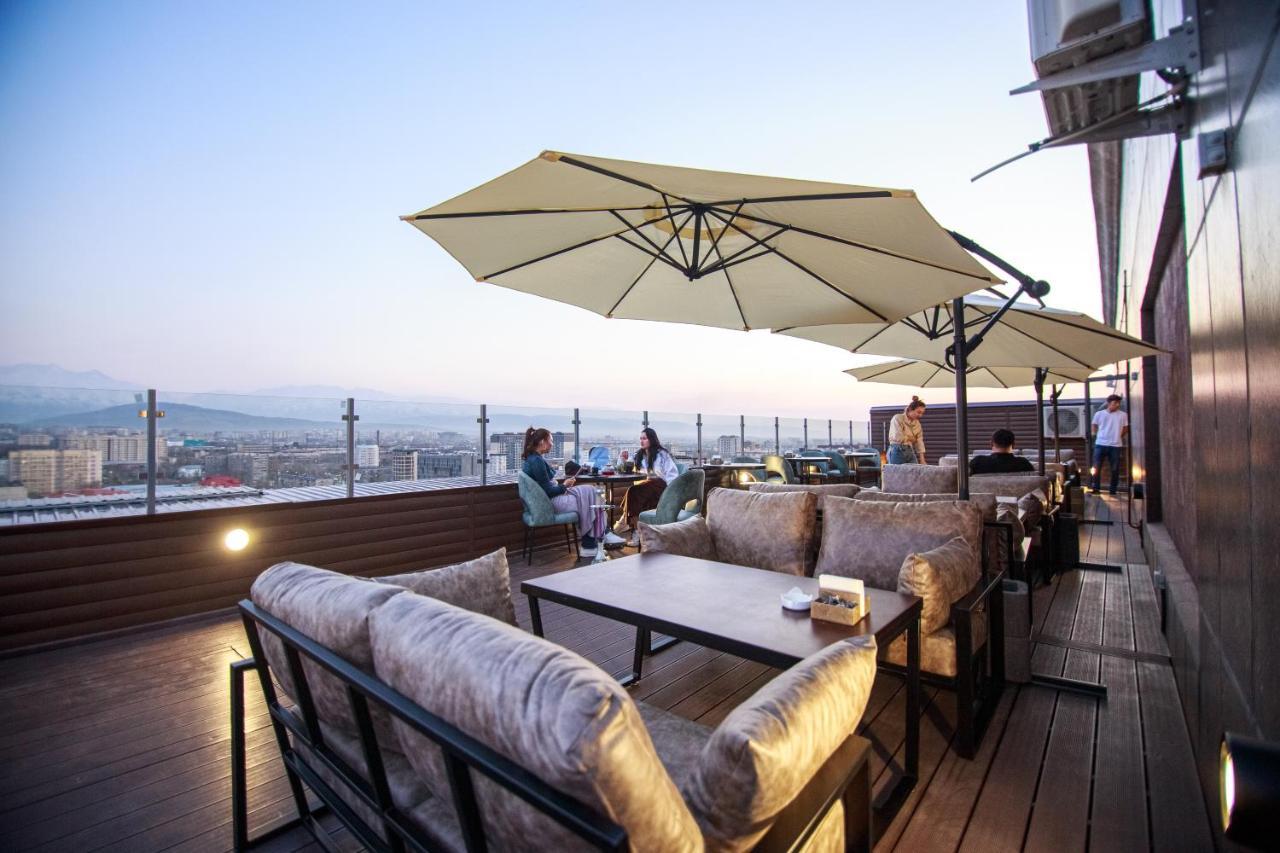 Terrasse Hotel & Bar Bishkek Exterior photo